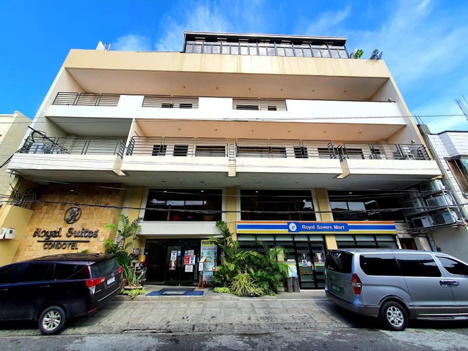 Royal Suites Condotel Kalibo Exteriör bild