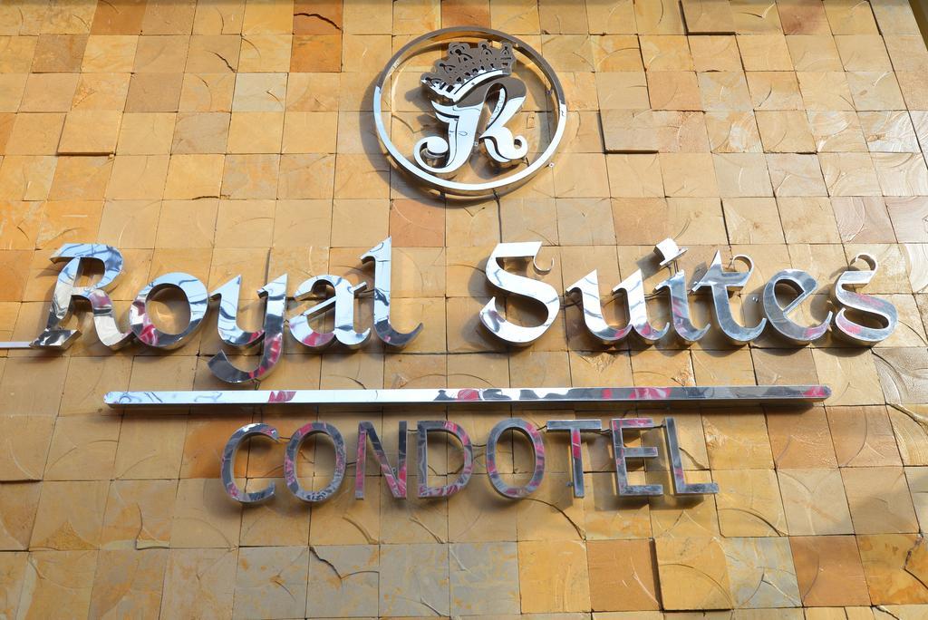 Royal Suites Condotel Kalibo Exteriör bild